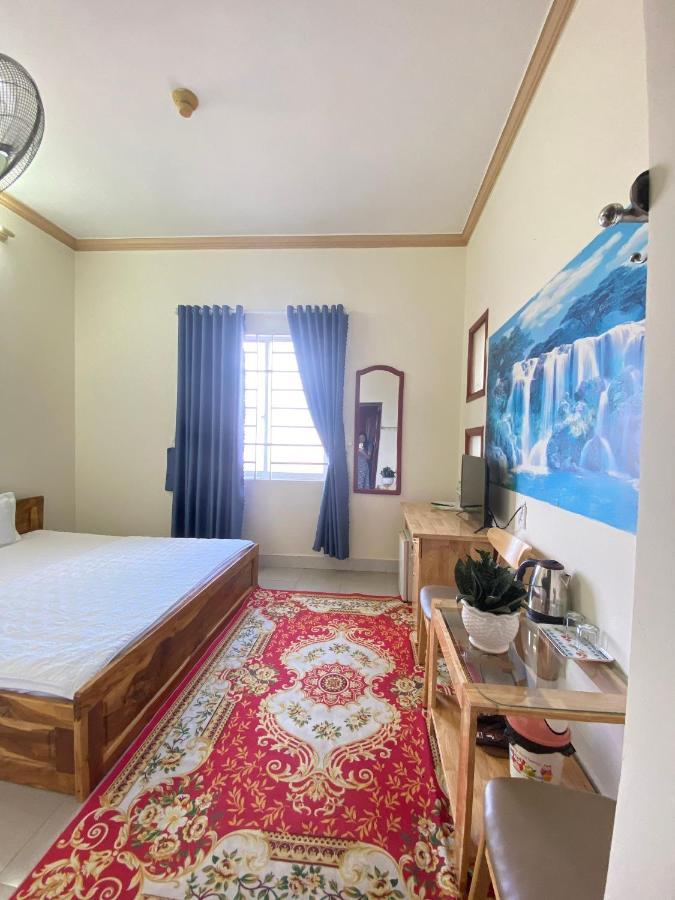Khach San Ban Me Xanh Hotel Буон Ма Туот Екстериор снимка