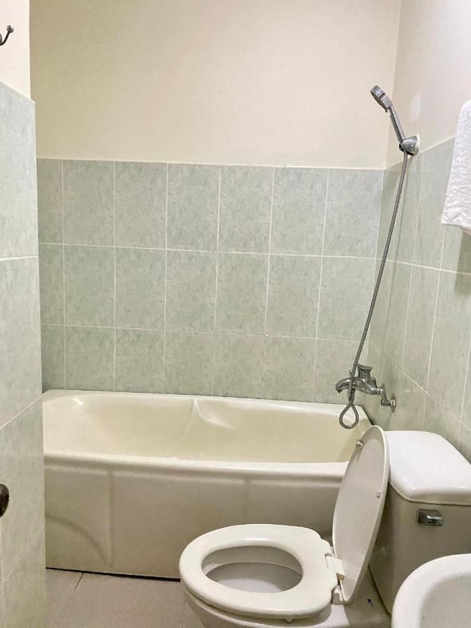 Khach San Ban Me Xanh Hotel Буон Ма Туот Екстериор снимка