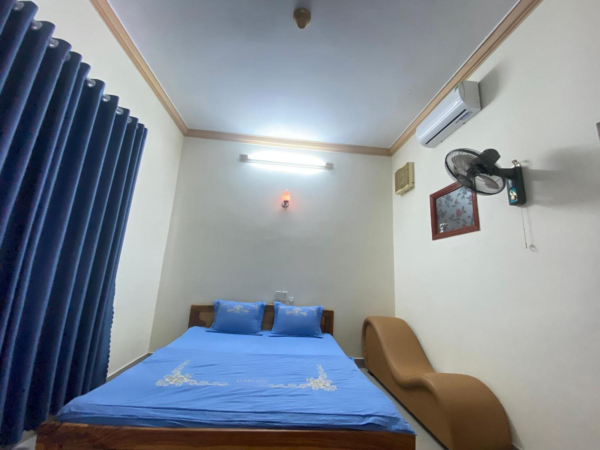 Khach San Ban Me Xanh Hotel Буон Ма Туот Екстериор снимка
