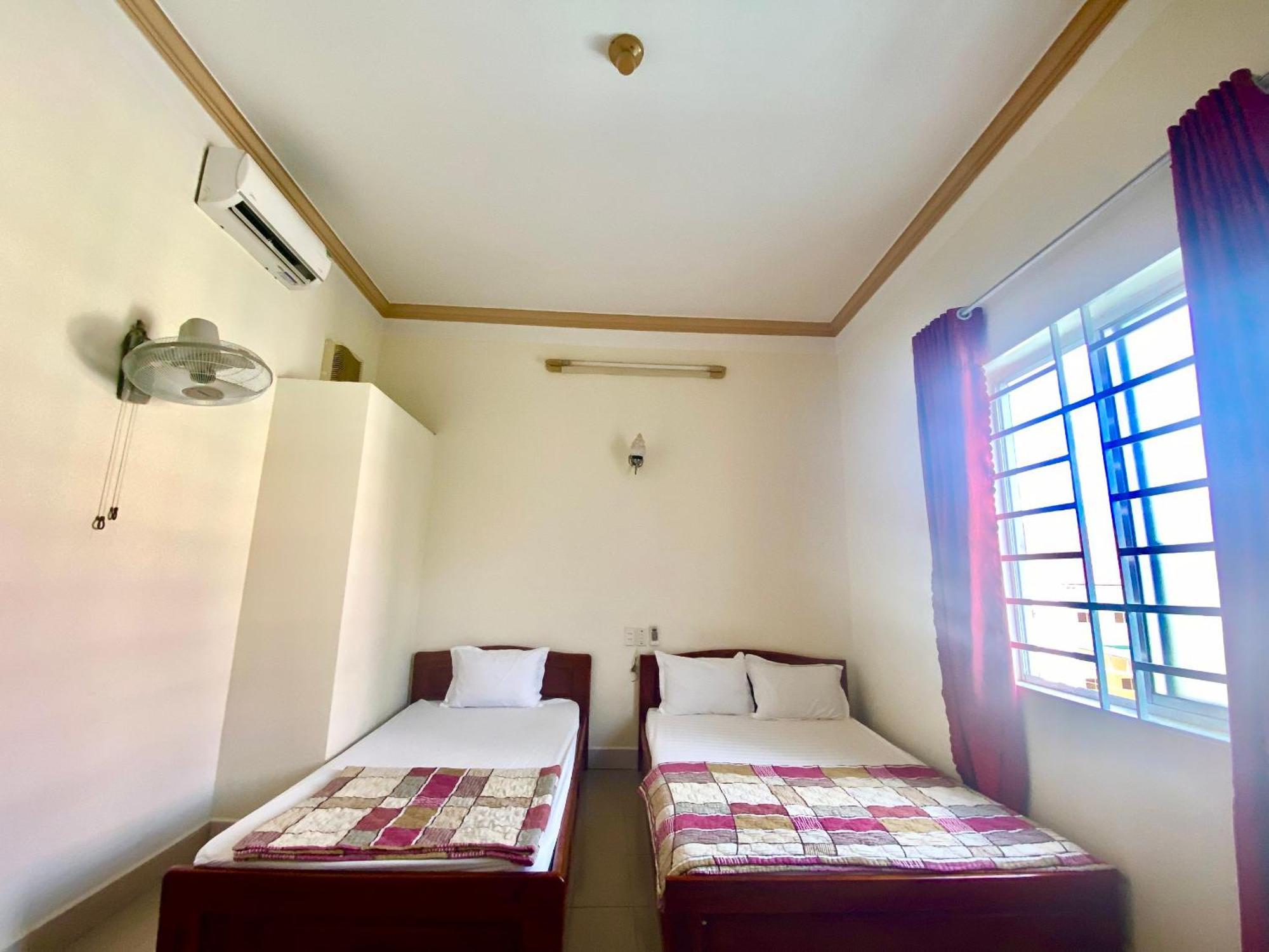 Khach San Ban Me Xanh Hotel Буон Ма Туот Екстериор снимка